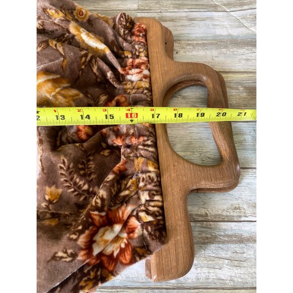 Vintage 70s Boho Floral Carpet Bag Retro Velour Purse 17" w/Wood Handles - Picture 7 of 15